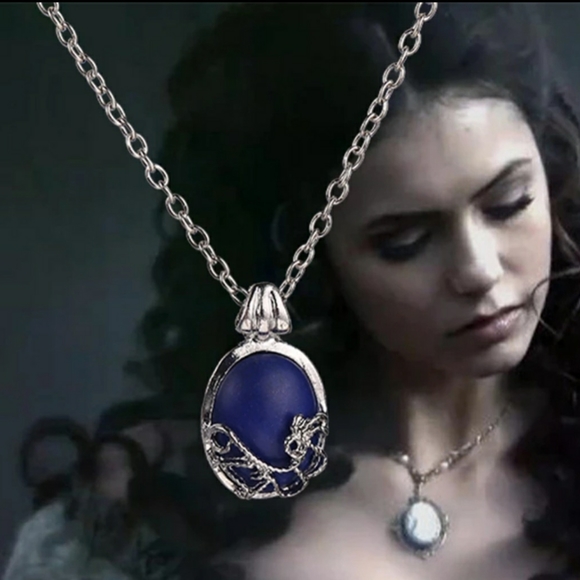 NEW The Vampire Diaries Katherine Necklace - Picture 2 of 5